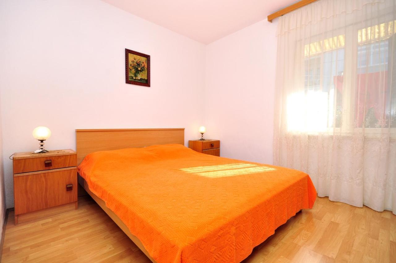 Apartments By The Sea Arbanija, Ciovo - 1085 تروغير المظهر الخارجي الصورة
