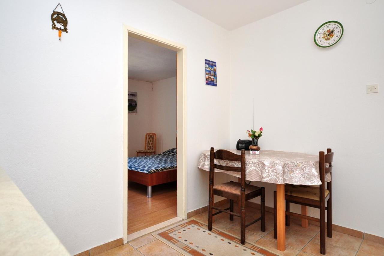 Apartments By The Sea Arbanija, Ciovo - 1085 تروغير المظهر الخارجي الصورة